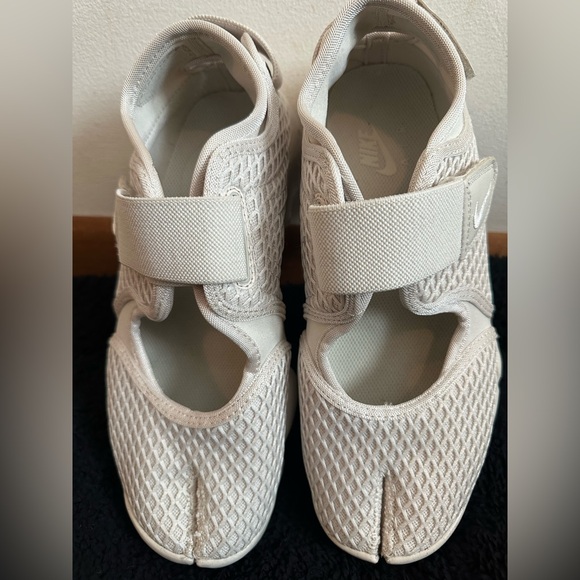 Nike Air Rift - Picture 5 of 10